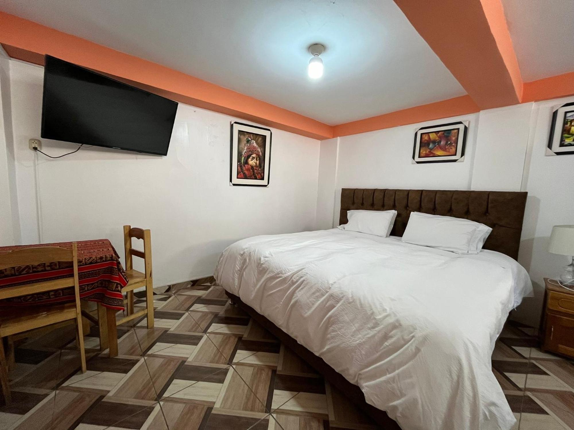Hostel Apu Qhawarina Ollantaytambo Bagian luar foto