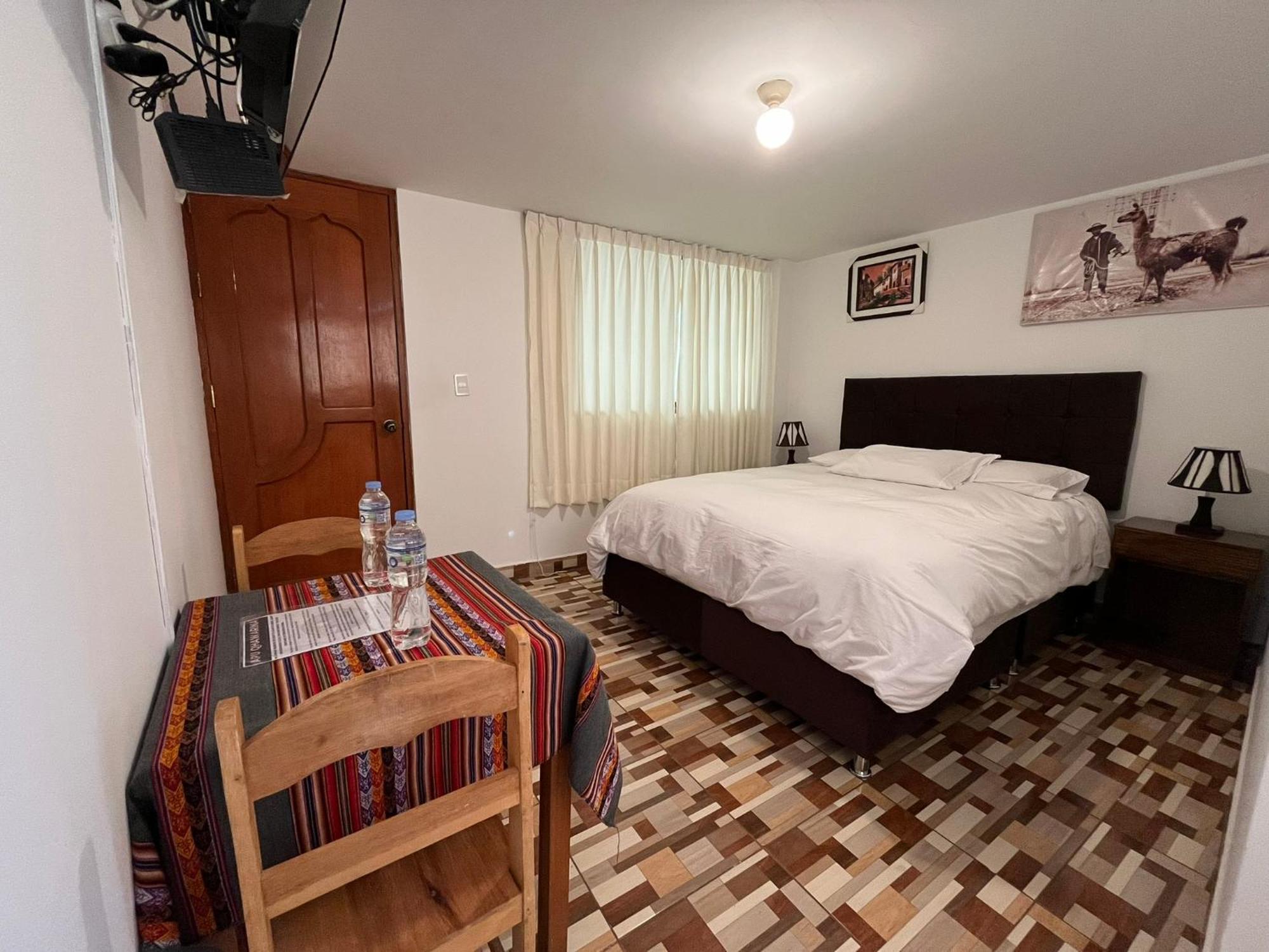 Hostel Apu Qhawarina Ollantaytambo Bagian luar foto