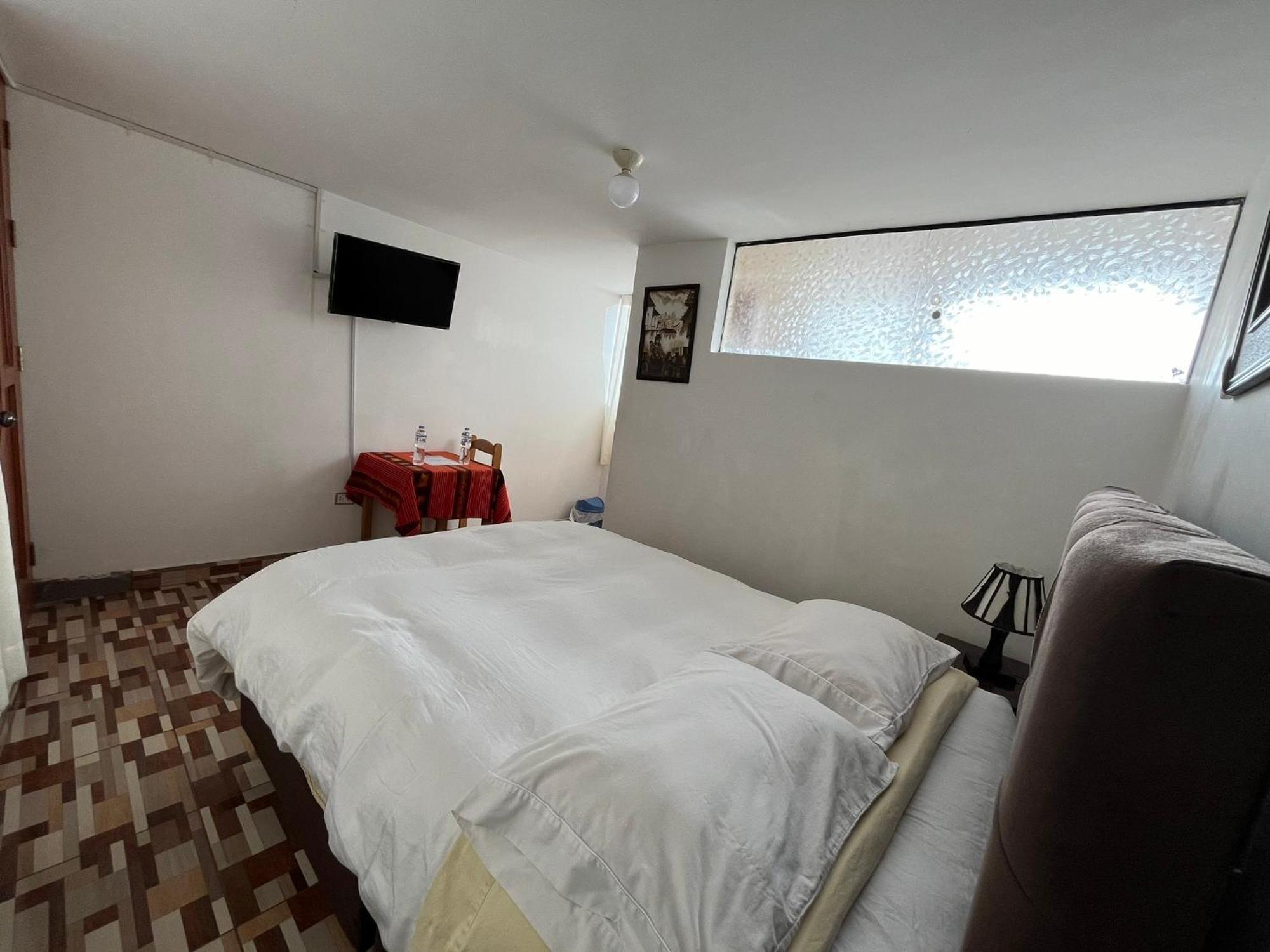 Hostel Apu Qhawarina Ollantaytambo Bagian luar foto