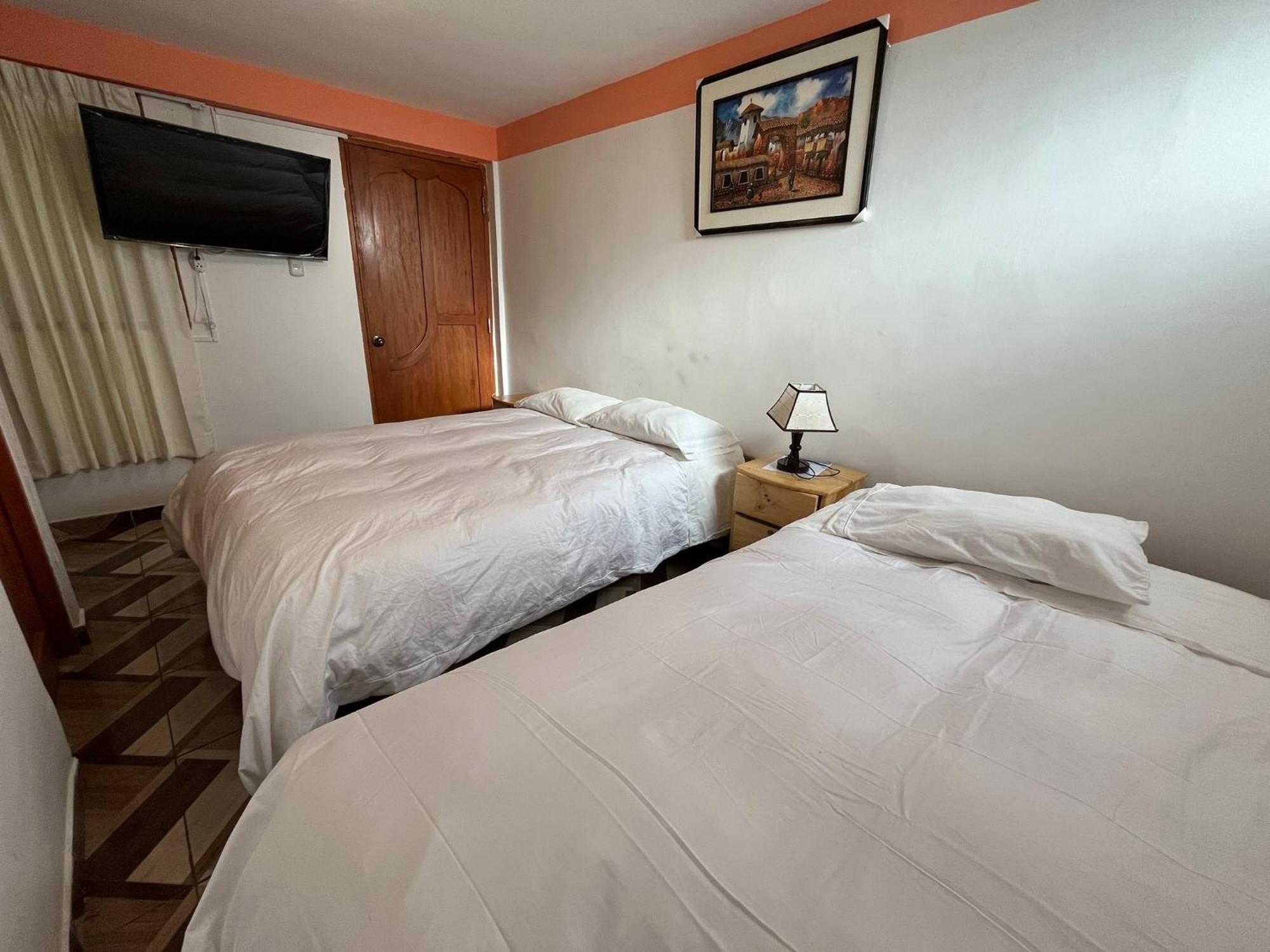 Hostel Apu Qhawarina Ollantaytambo Bagian luar foto
