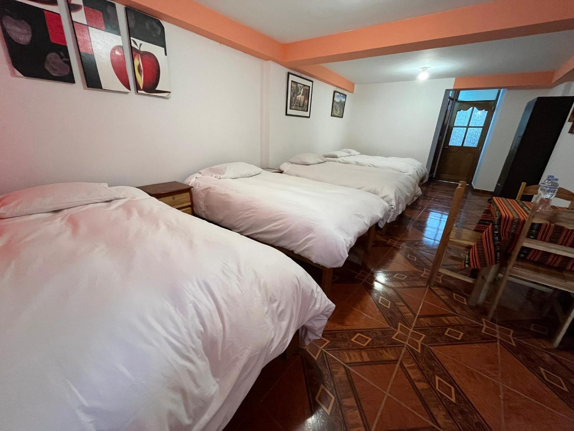 Hostel Apu Qhawarina Ollantaytambo Bagian luar foto