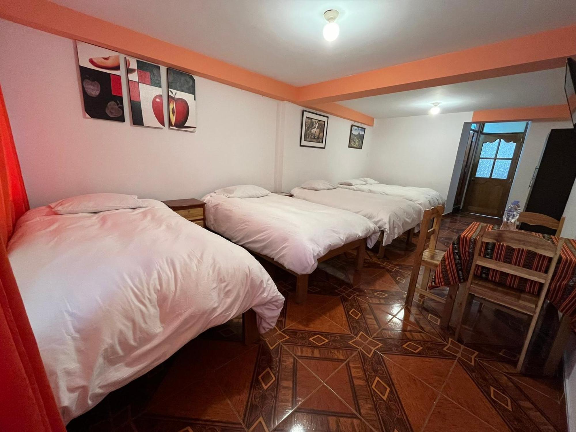 Hostel Apu Qhawarina Ollantaytambo Bagian luar foto