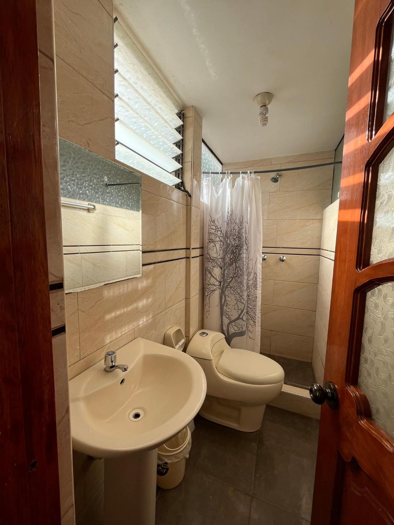 Hostel Apu Qhawarina Ollantaytambo Bagian luar foto